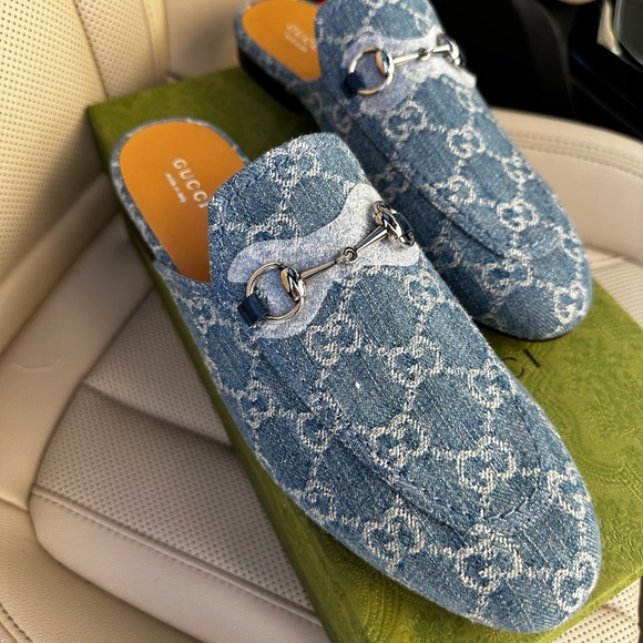 Gucci
Princetown GG Denim Loafer Mules sz 38 - Picture 6 of 10